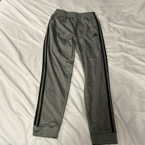 Grey and black Adidas joggers - Picture 2 of 8